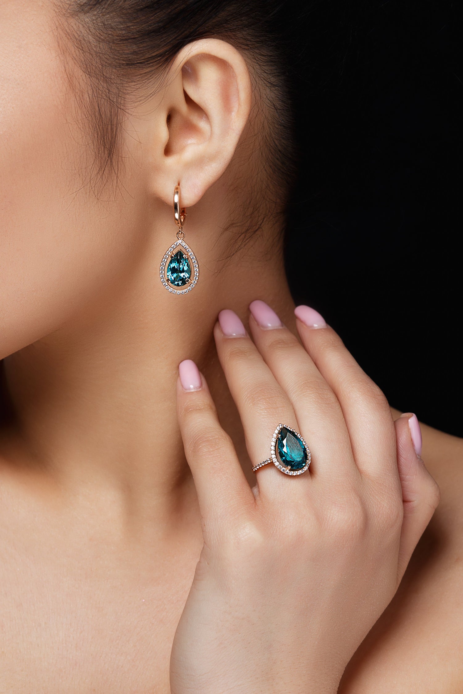 Jewelry & Accessories